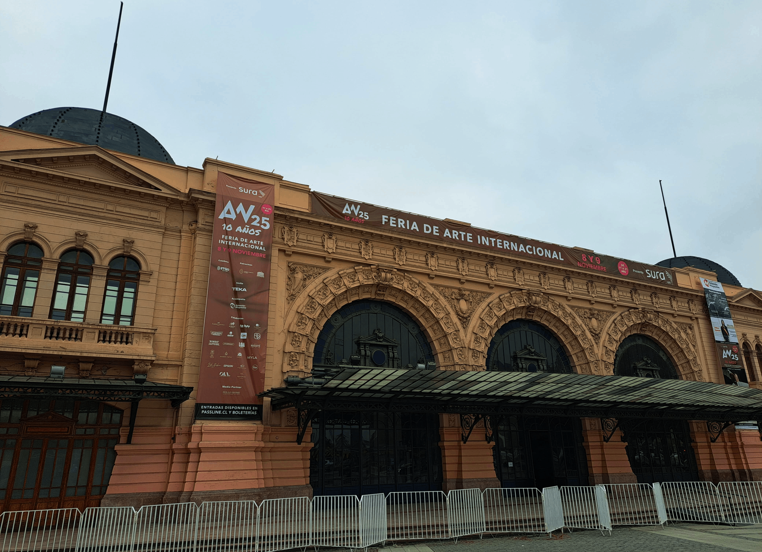 Art Week 2025: celebra su décimo aniversario en la comuna de Santiago